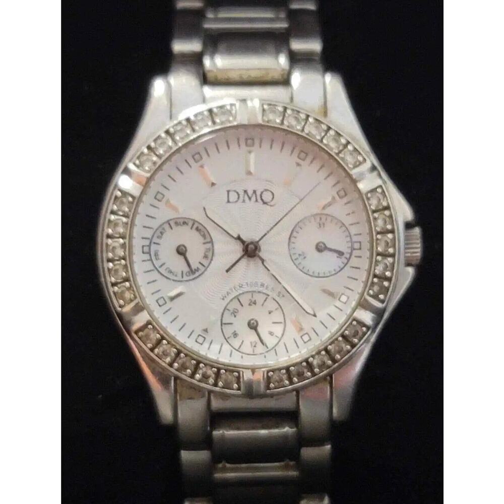 DMQ CZ DQ/1067 Quartz Analog Ladies Watch